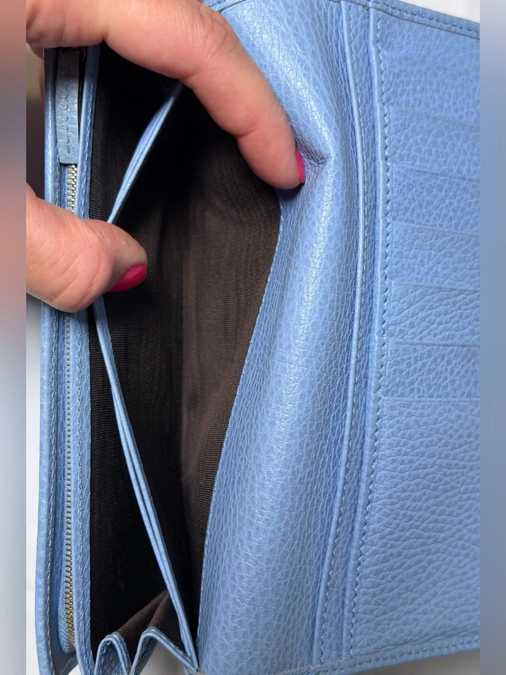 Gucci continental blue wallet with box